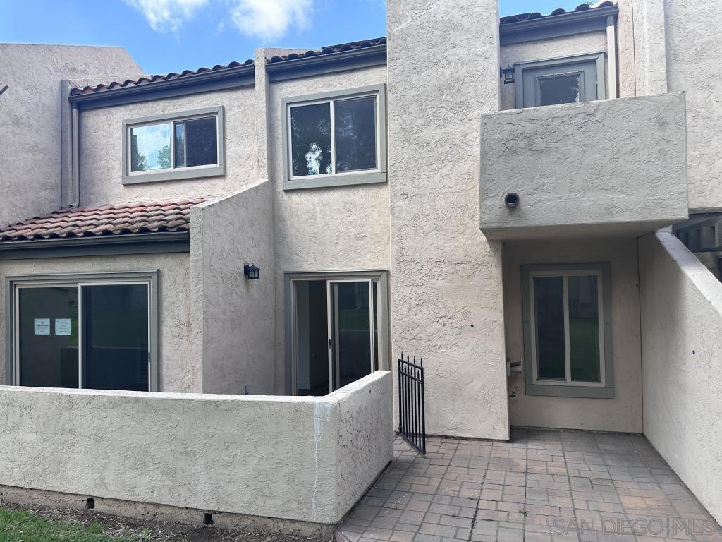 1527 Sunrise Shadow Property Photo 3