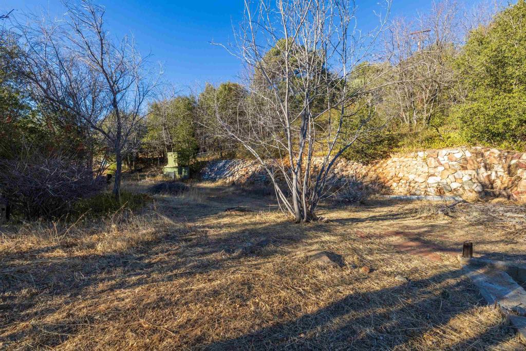 5298 Pine Hills Rd. Property Photo 5