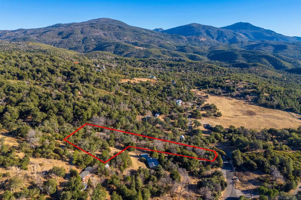 5298 Pine Hills Rd. Property Photo 17