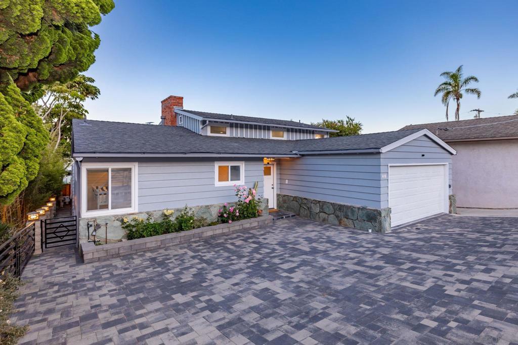 419 San Elijo St Property Photo 8