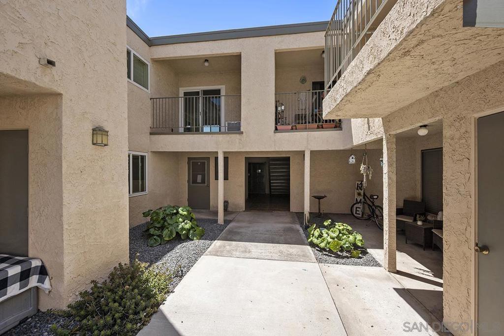 4203 Idaho 5 Property Photo 6