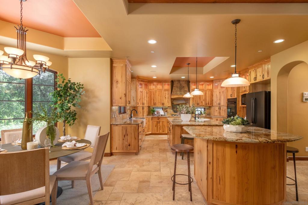 23835 Viejas Grade Property Photo 18