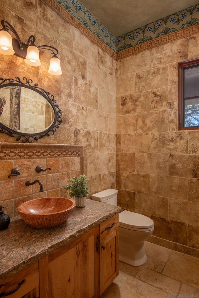 23835 Viejas Grade Property Photo 28