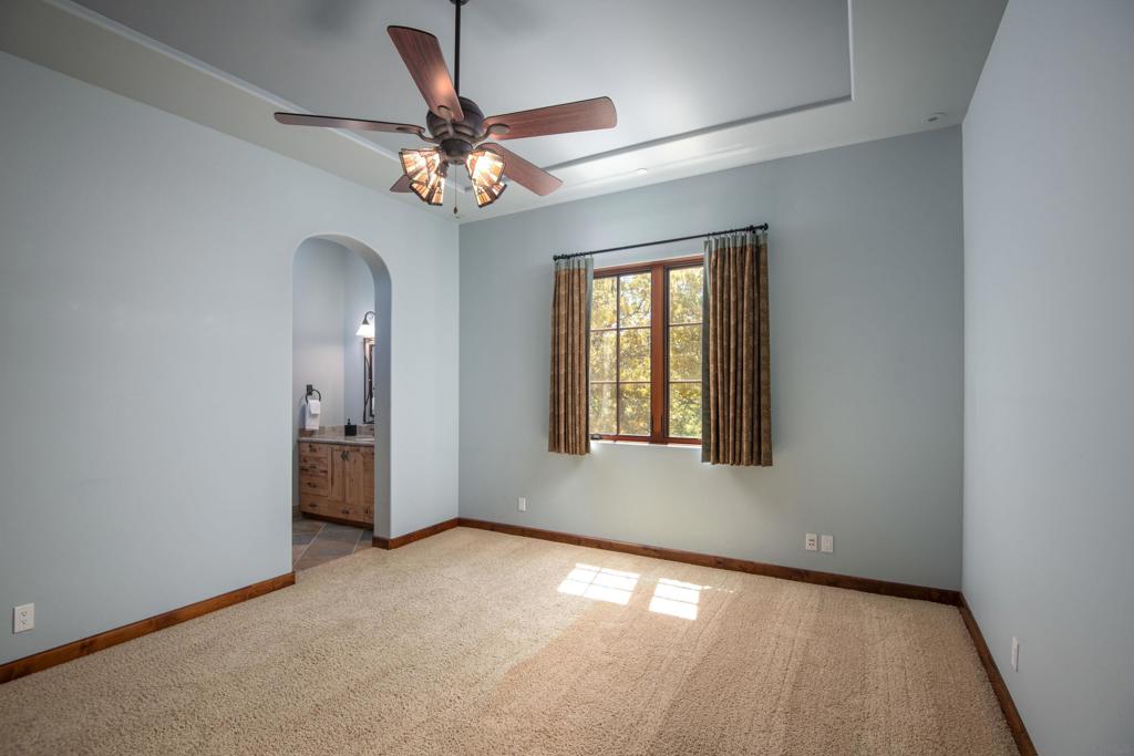 23835 Viejas Grade Property Photo 41