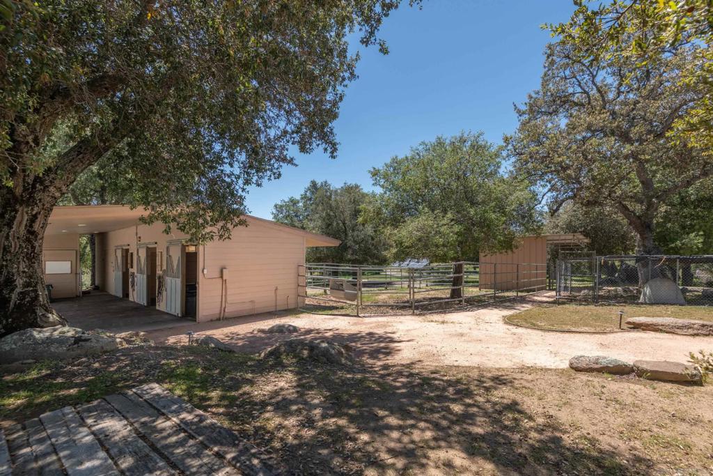 23835 Viejas Grade Property Photo 52