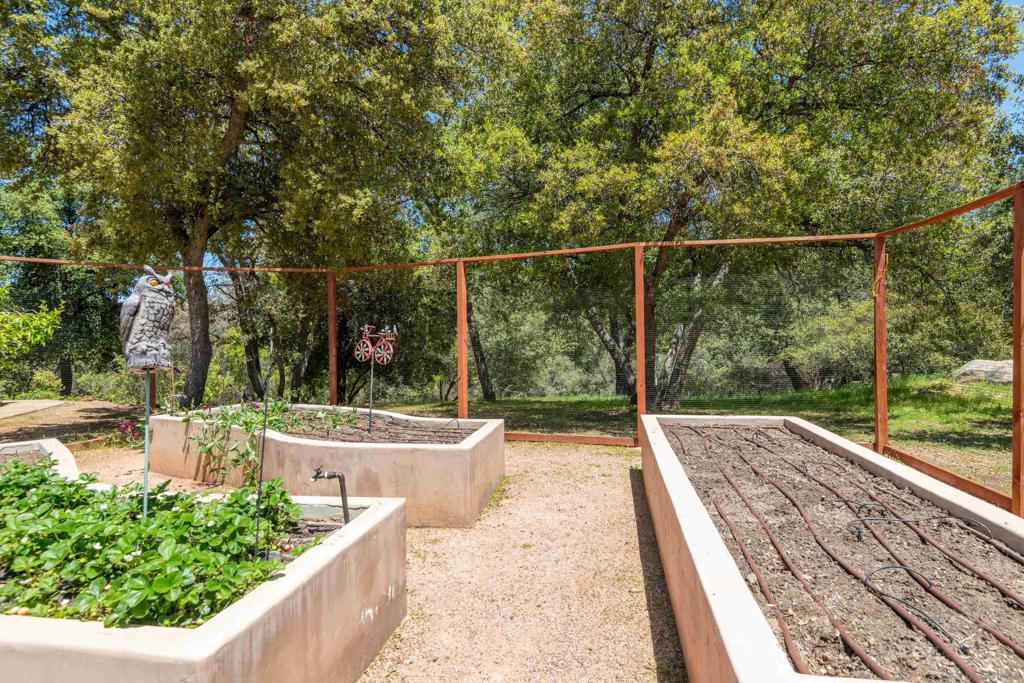 23835 Viejas Grade Property Photo 55
