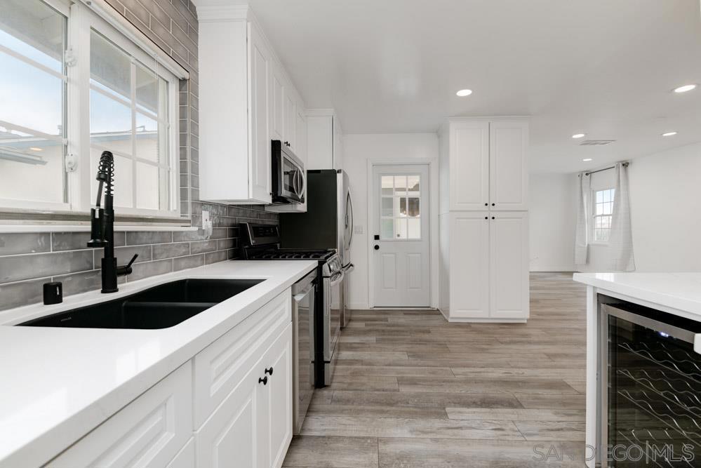 12415 Horado Road Property Photo 8