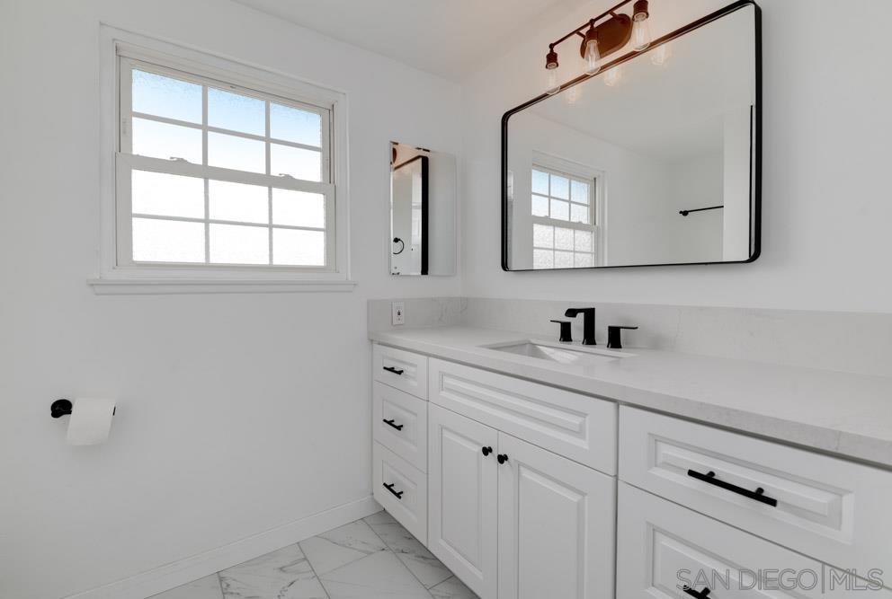12415 Horado Road Property Photo 10