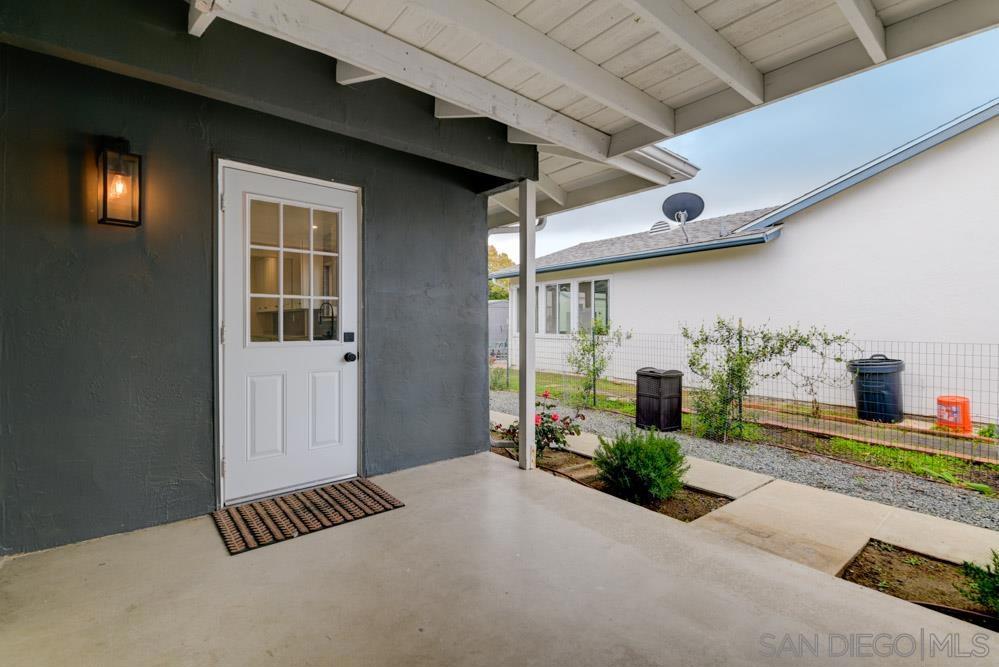 12415 Horado Road Property Photo 17