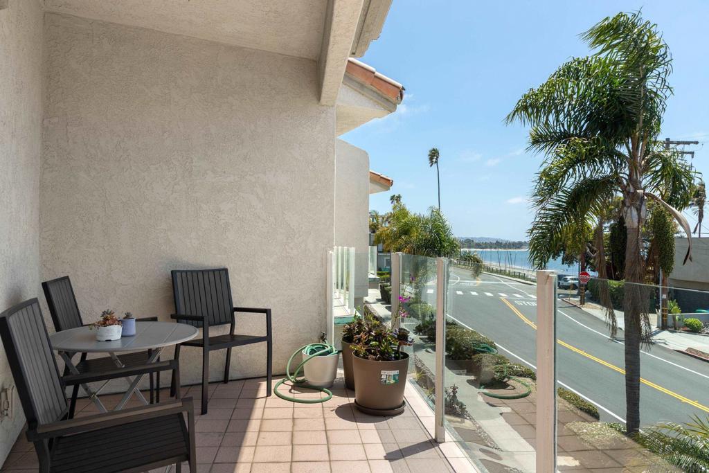 3701 Riviera Dr 11 Property Photo 15