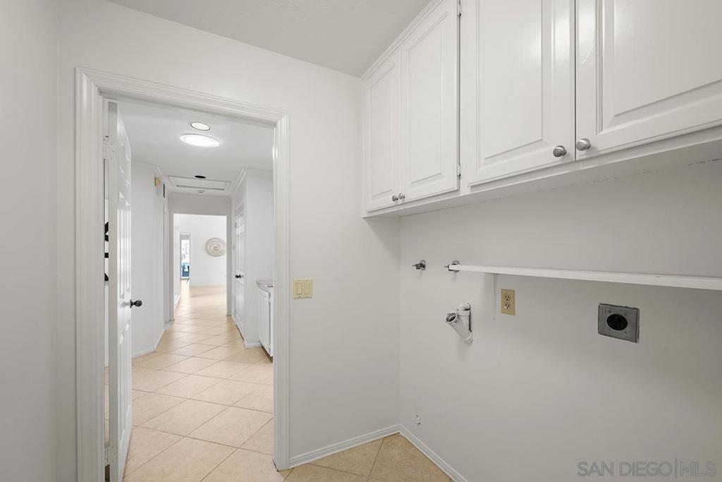 6393 Cardeno Dr. Property Photo 18