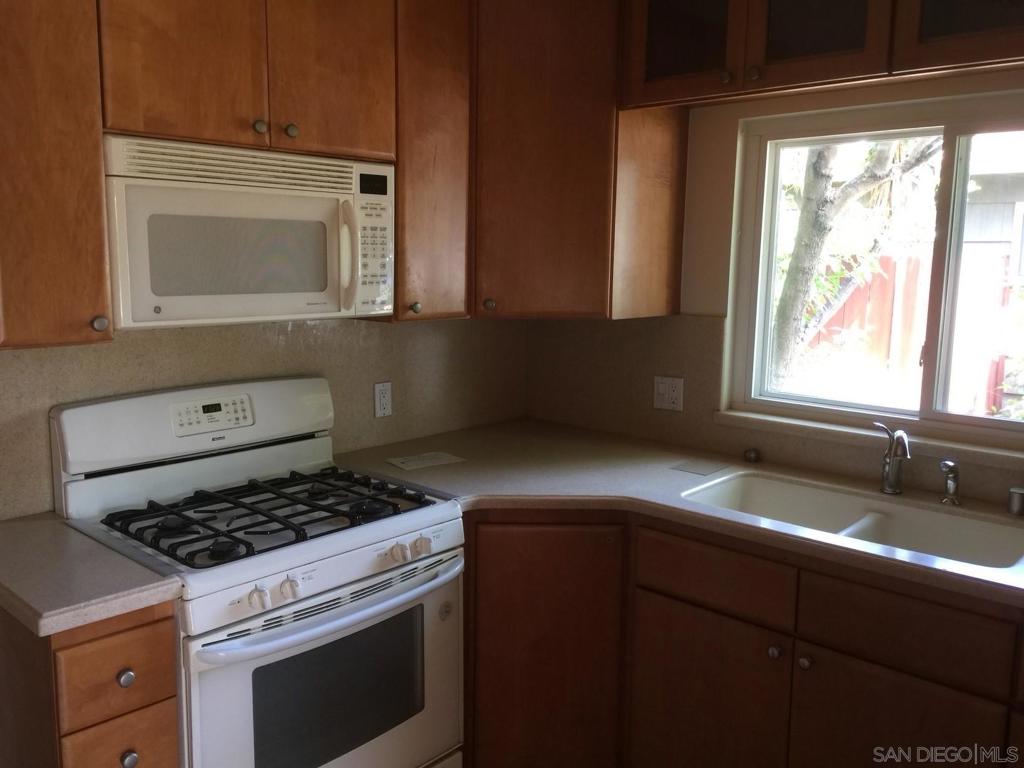 5104 63rd Property Photo 2