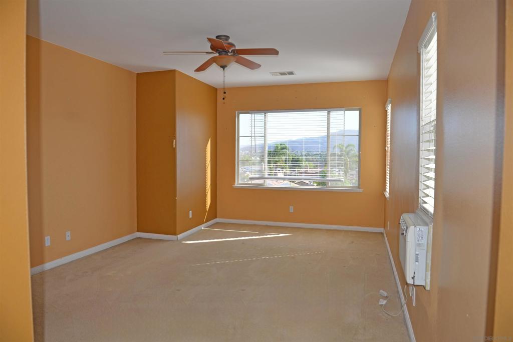 1575 Wishing Star Dr Property Photo 32