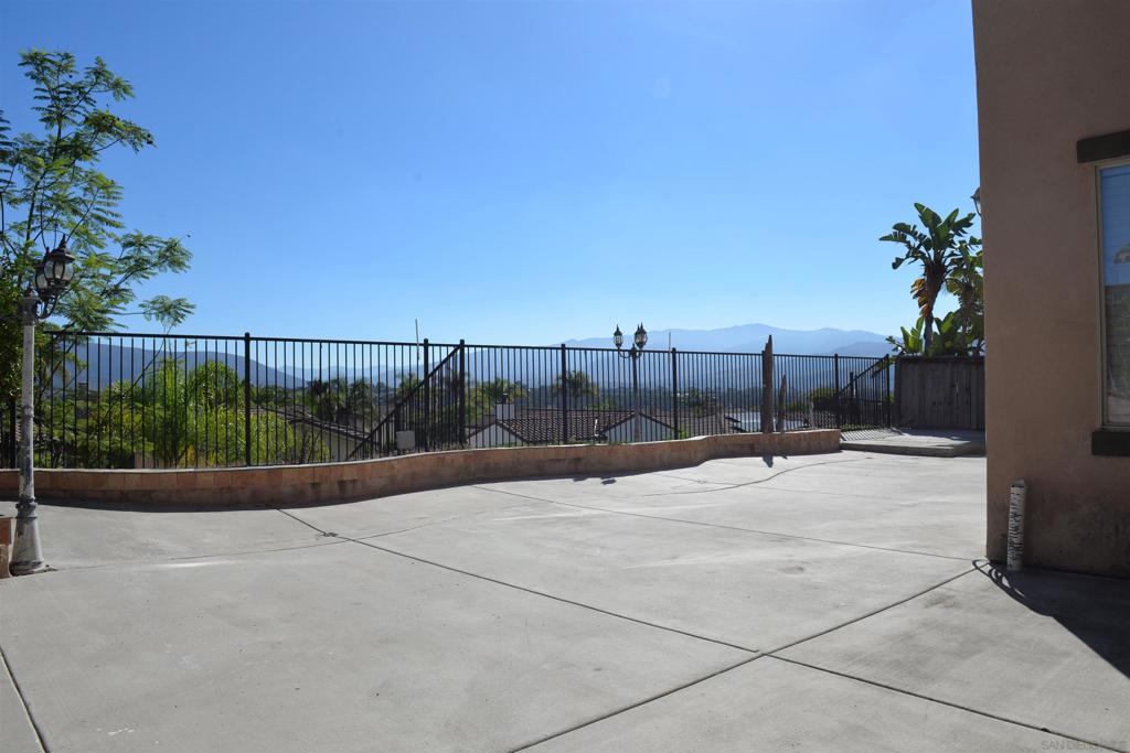 1575 Wishing Star Dr Property Photo 49