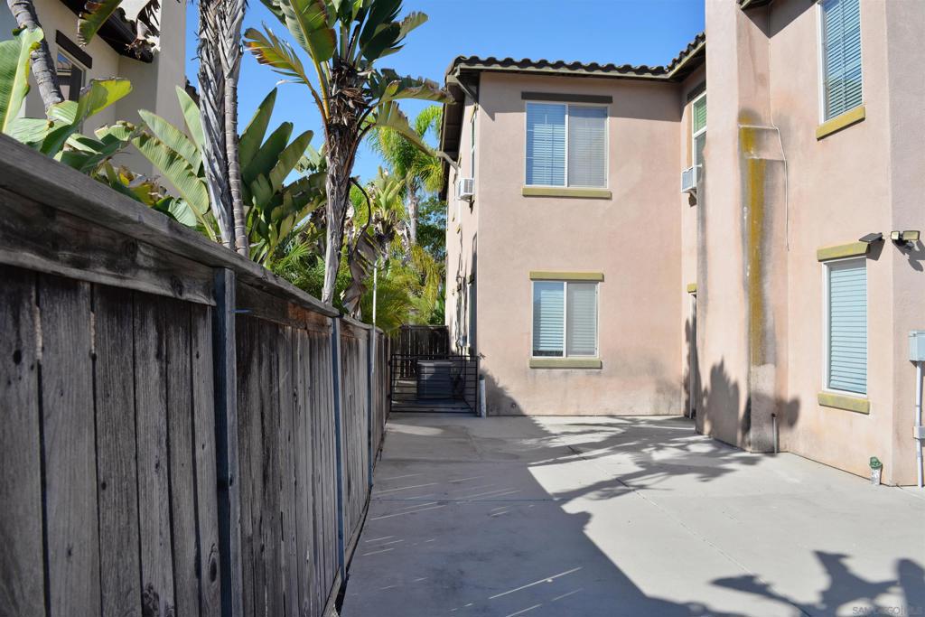 1575 Wishing Star Dr Property Photo 53