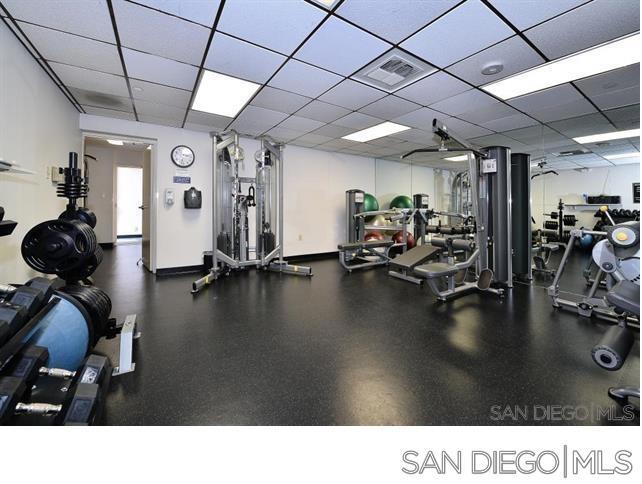 750 State St 325 Property Photo 24