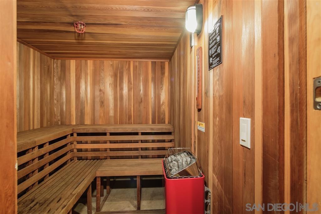 750 State St 325 Property Photo 25