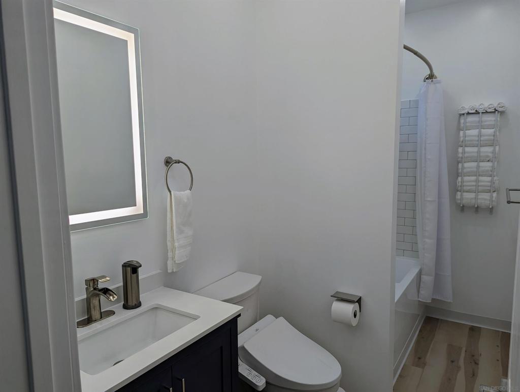 4934 36 W Point Loma Blvd Property Photo 9