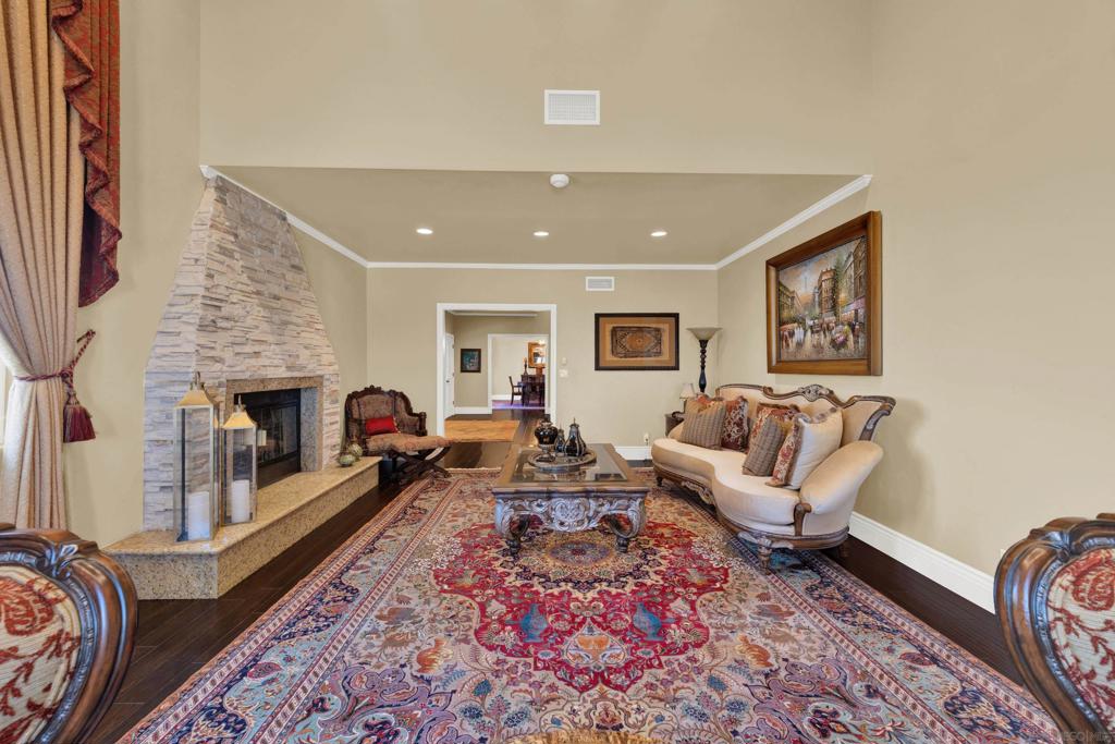 26780 Camino Seco Property Photo 11
