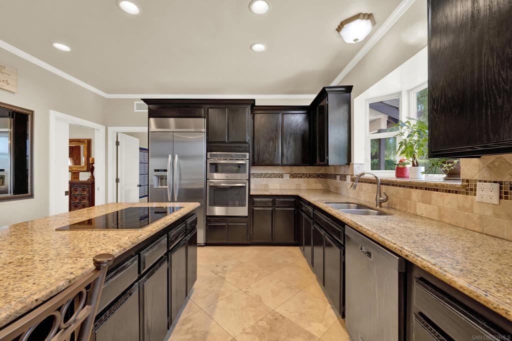 26780 Camino Seco Property Photo 17