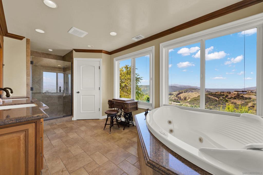 26780 Camino Seco Property Photo 23