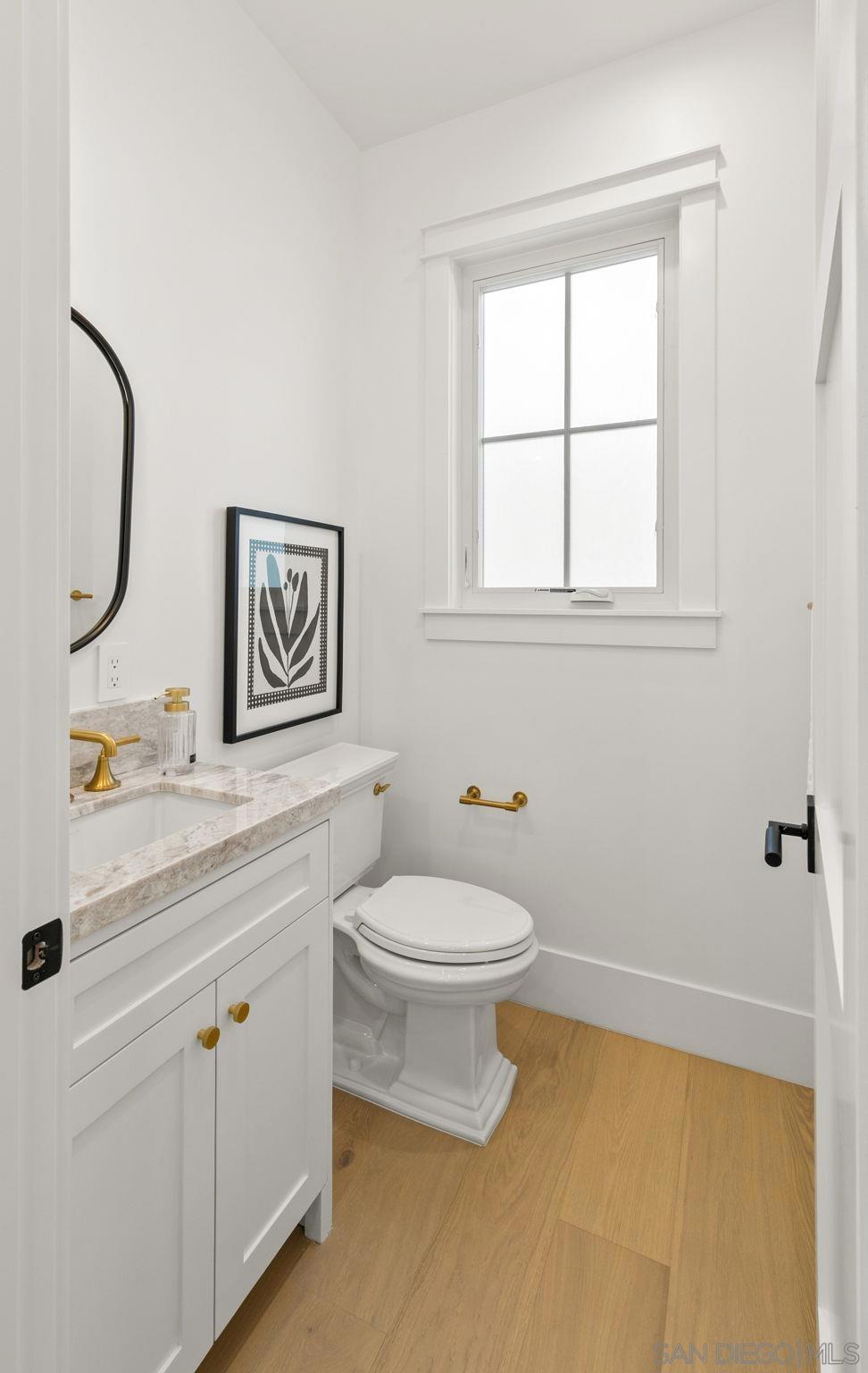 1054 Isabella Avenue Property Photo 14