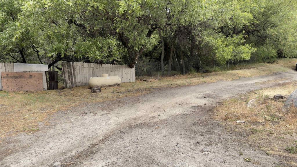 37769 Royal Dr. Property Photo 6