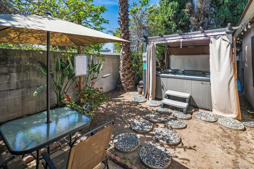245 Festival Dr Property Photo 14