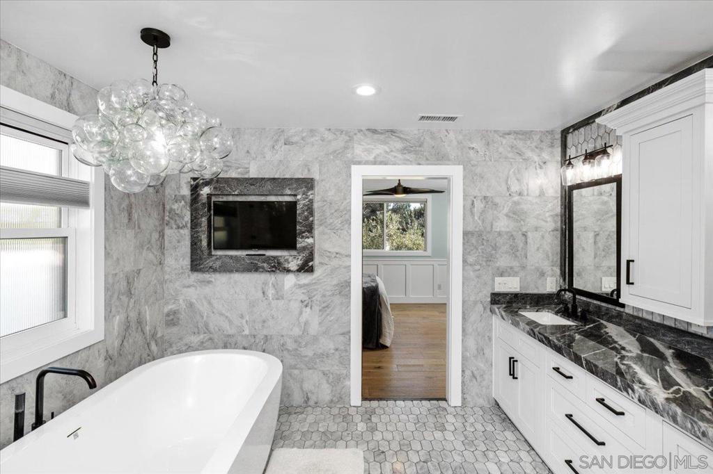 14272 Jerome Drive Property Photo 19