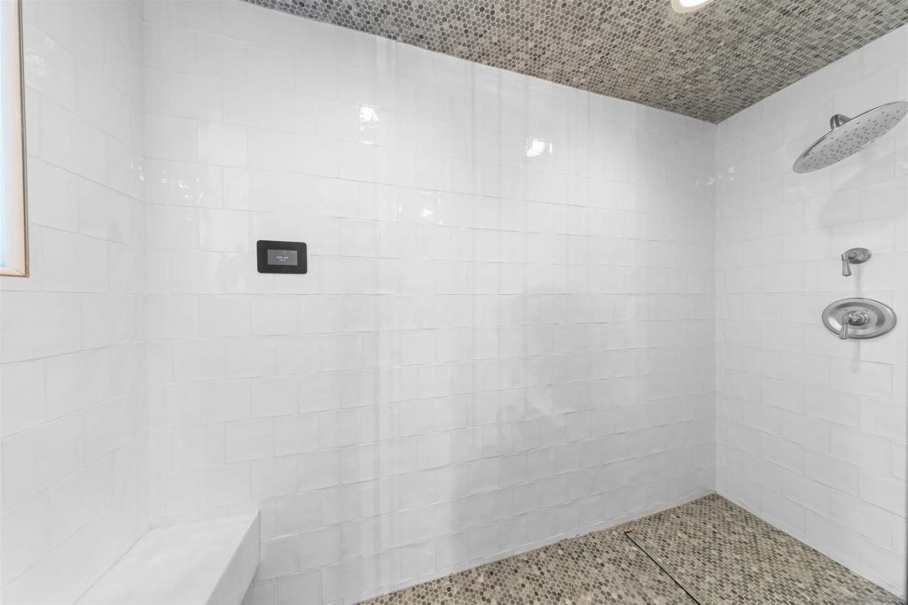42 Sidra Cove Property Photo 32