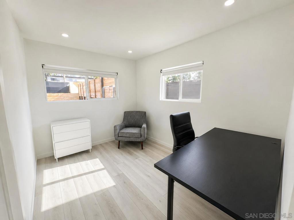 764 766 N Grape St Property Photo 7