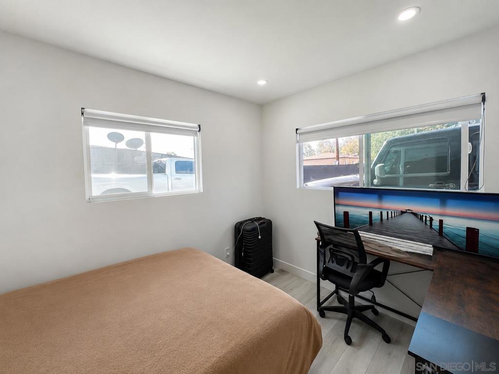 764 766 N Grape St Property Photo 18