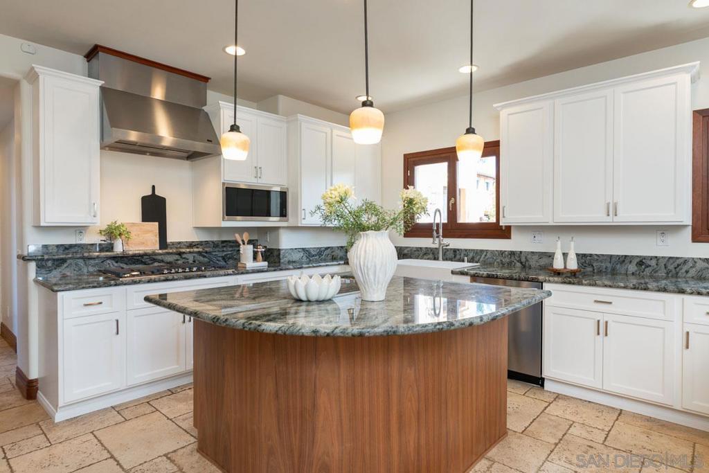 14238 Via Michelangelo Property Photo 16