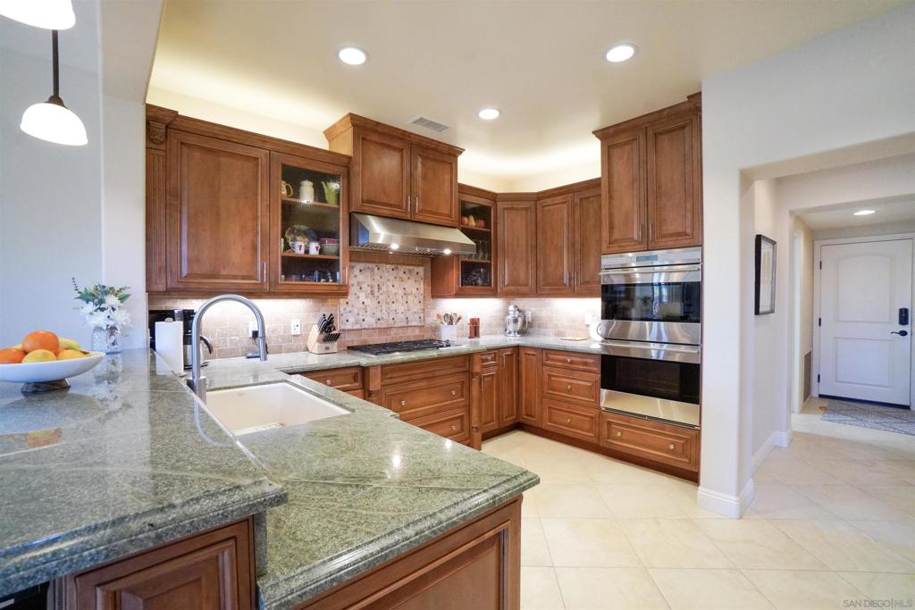 5437 Caminito Bayo Property Photo 15