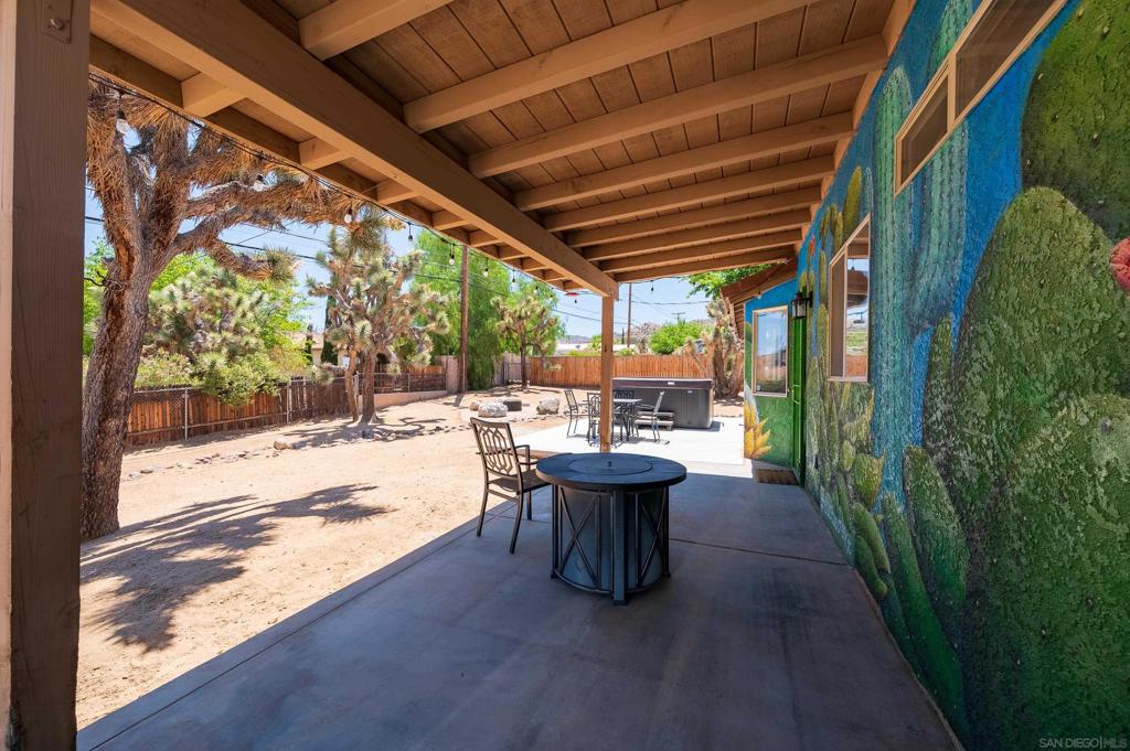 8361 Amador Avenue Property Photo 33