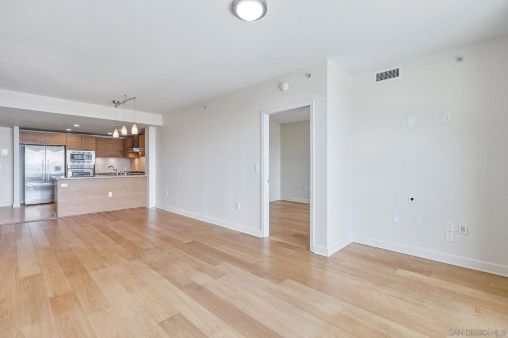 1431 Pacific Highway 411 Property Photo 5
