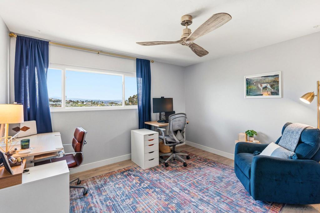 652 E Solana Circle Property Photo 10