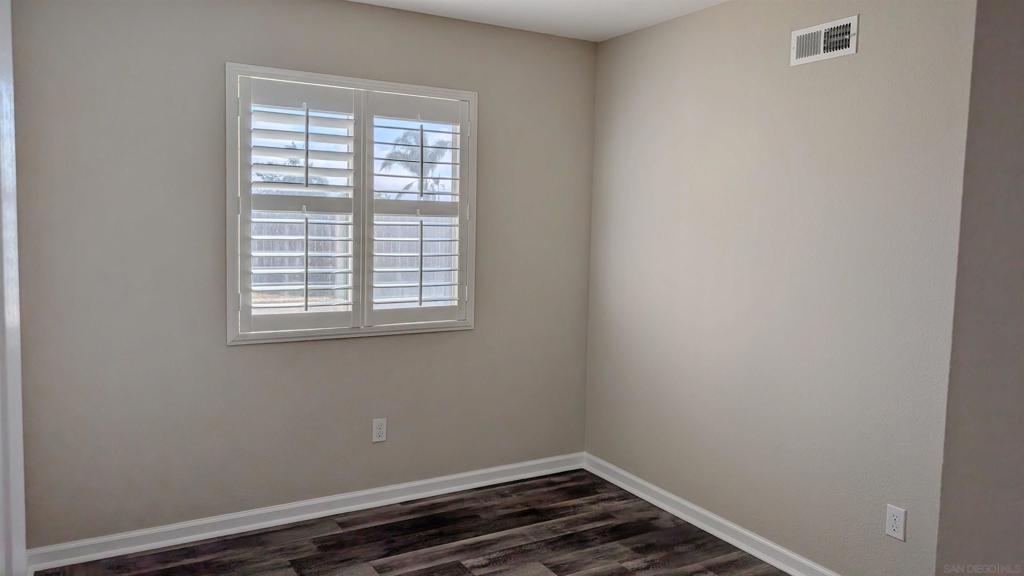 1250 Waxwing Property Photo 13