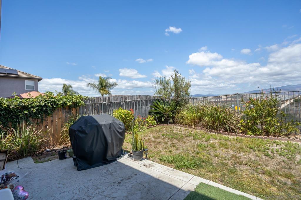 5218 Avenida De Las Vistas Property Photo 34