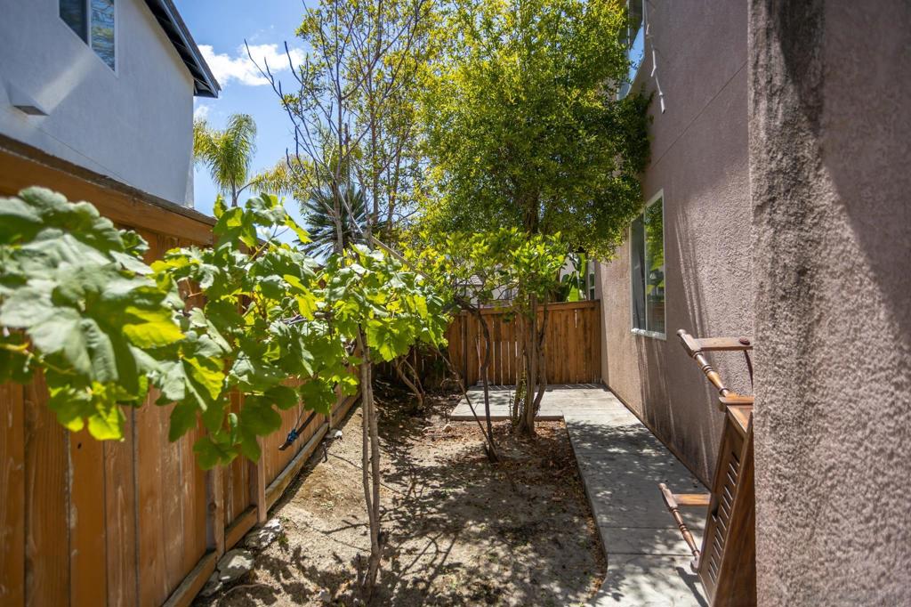 5218 Avenida De Las Vistas Property Photo 36