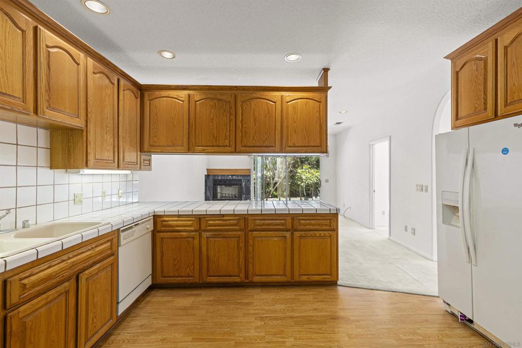 2446 2448 Sacada Cir Property Photo 11
