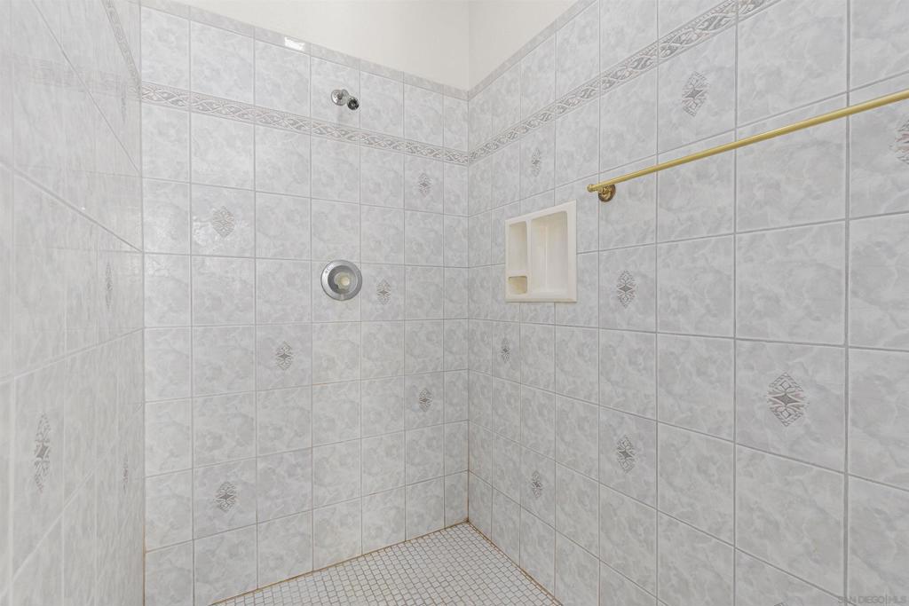2446 2448 Sacada Cir Property Photo 32