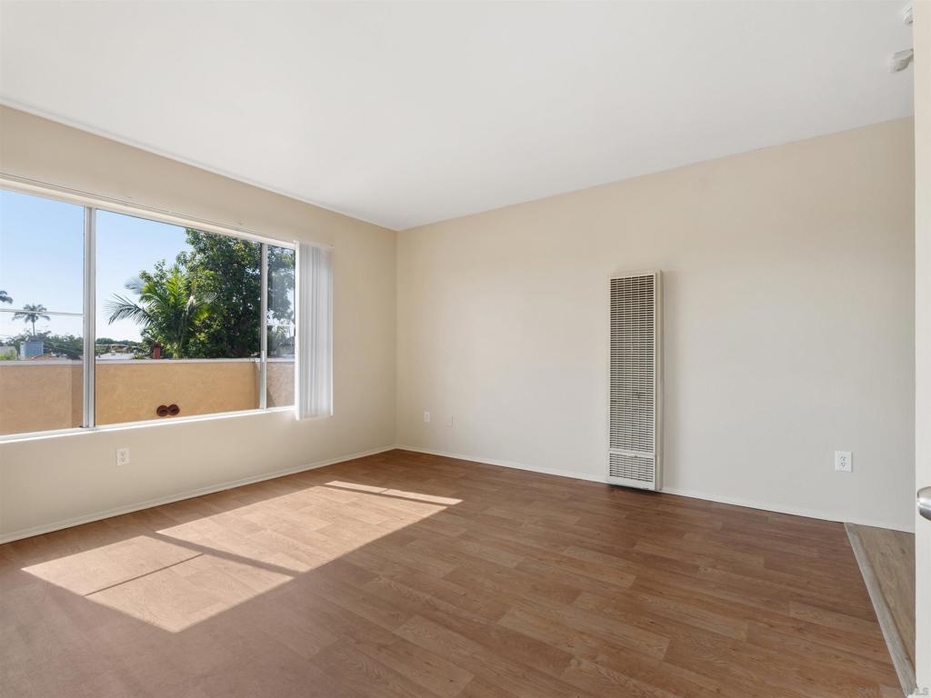 4135 Chamoune Avenue Property Photo 10