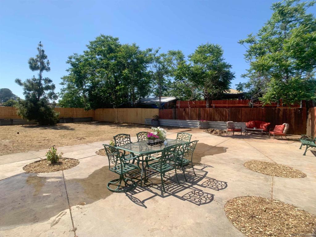 12706 Julian Ave Property Photo 32