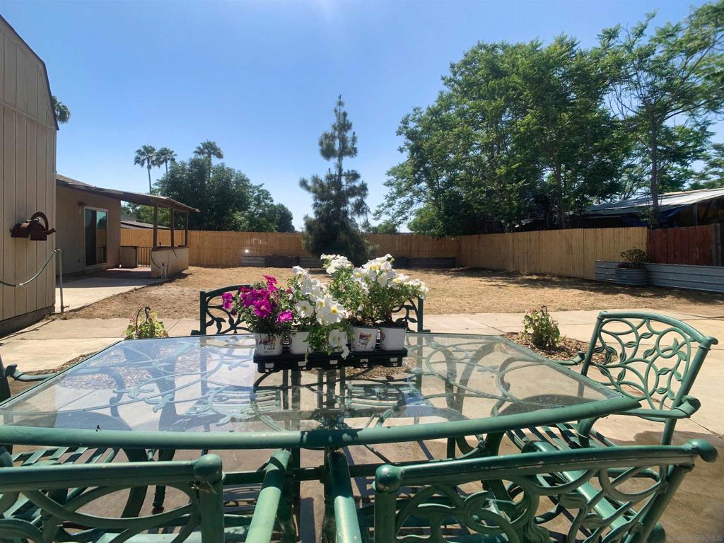 12706 Julian Ave Property Photo 34