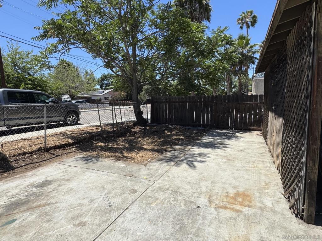 12706 Julian Ave Property Photo 39