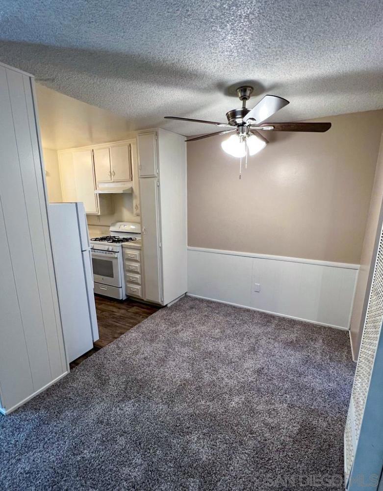 4161 Arizona St Property Photo 8