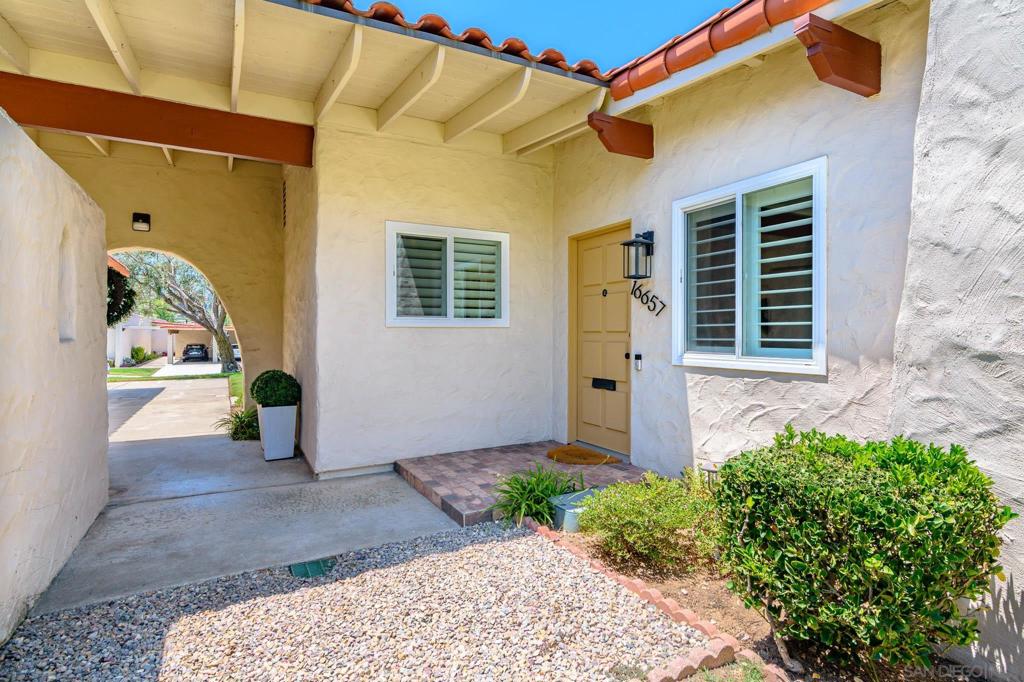 16657 Roca Dr Property Photo 6