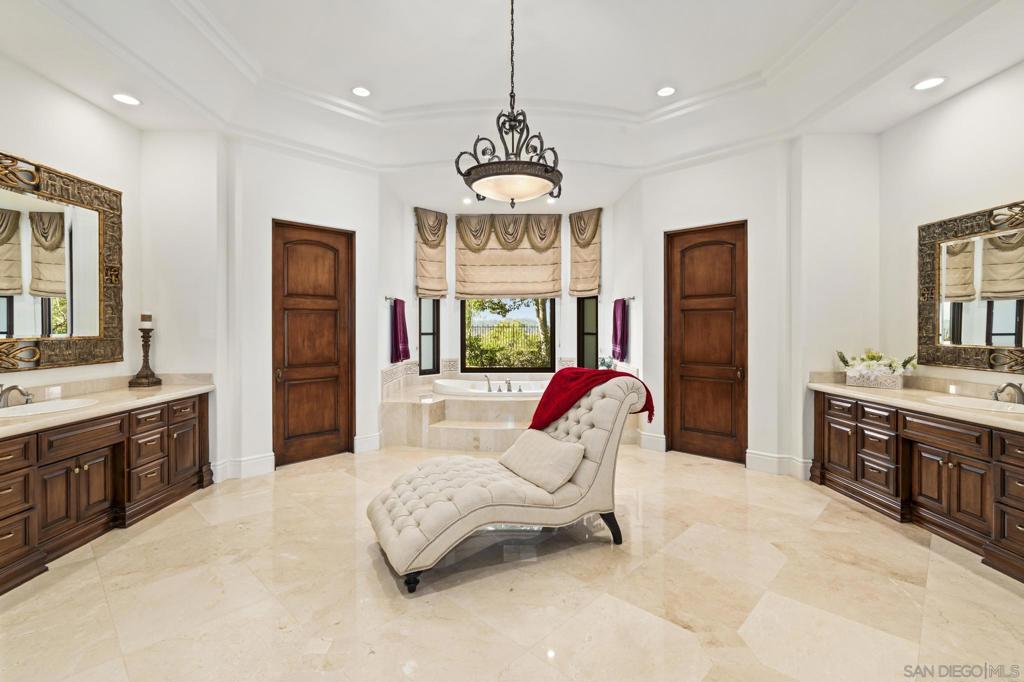 4690 Rancho Del Mar Trl Property Photo 20