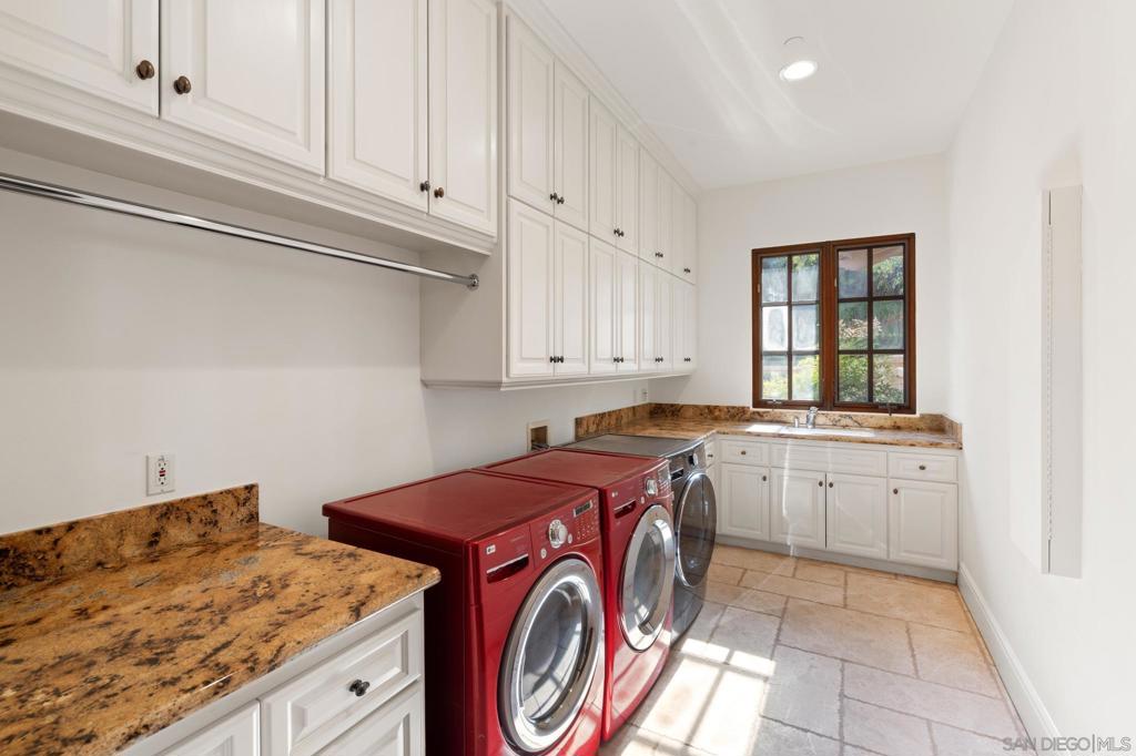 4690 Rancho Del Mar Trl Property Photo 40